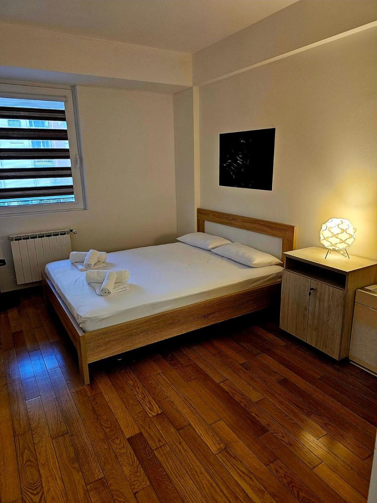 Eva'S Premium Apartments Скопье Экстерьер фото